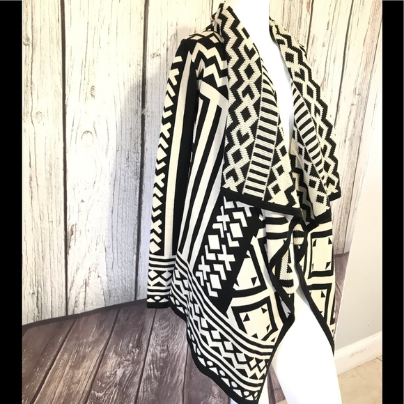 Staring at Stars Anthropologie Tribal Cardigan - Picture 3 of 8